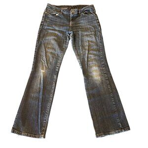 Axcess Stretch Favorite Fit Womens Denim Jeans tudded Back Pockets Size 8 Distre